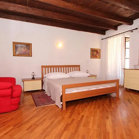 Apartments Ive Rovinj Exterior photo